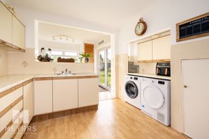 Photo 14- click for photo gallery